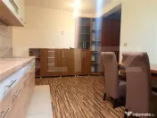 Apartament 3 camere 58mp, parcare , Eroilor 
