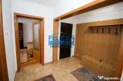 Str. Victoriei, 3 camere, etaj 1, mobilat si utilat