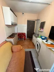 Camera de camin, 11,5 mp, zona Valea Rosie 