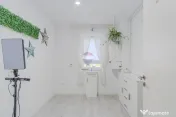 Cameră 13 mp de închiriat | Salon Beauty | Kasper Coresi 