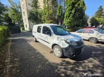 Autoutilitara Renault Kangoo Maxi