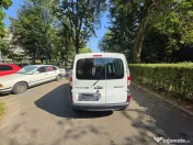 Autoutilitara Renault Kangoo Maxi 