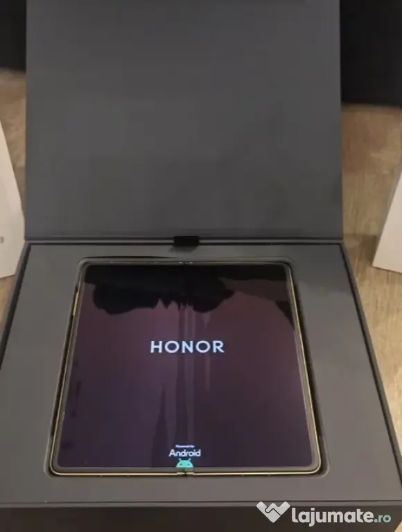 Honor Magic V3 + Honor Magic Pen + SuperCharger