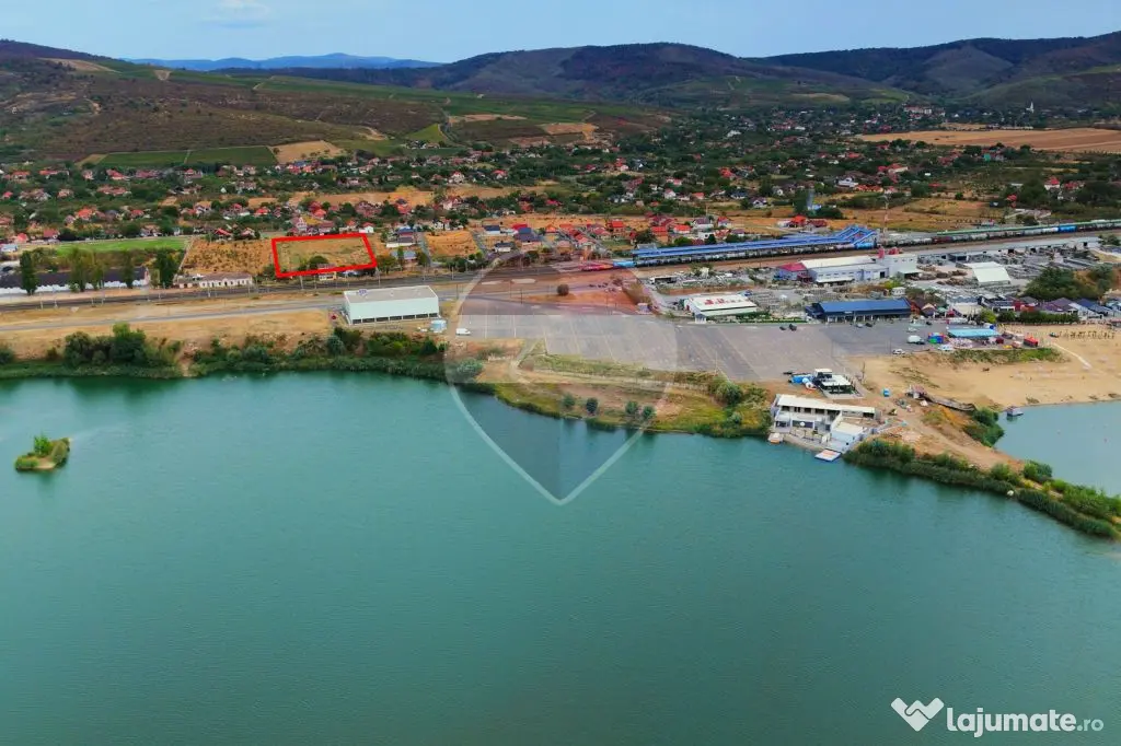 Teren intravilan curti constructii 10432 mp Ghioroc Carti... - Ghioroc (Arad)