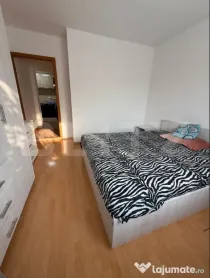 Apartament 3 camere, 80 mp, parcare, zona Tractorul