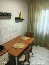 Inchiriez apartament 3 camere 