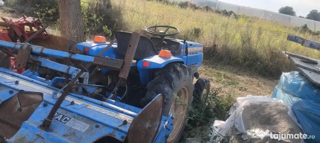Tractoras Mitsubishi MTE 1800d tracțiune 4x4 cu freza de sol