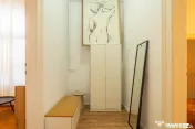 Închiriere apartament ultracentral cu parcare privată | 97 mp, 