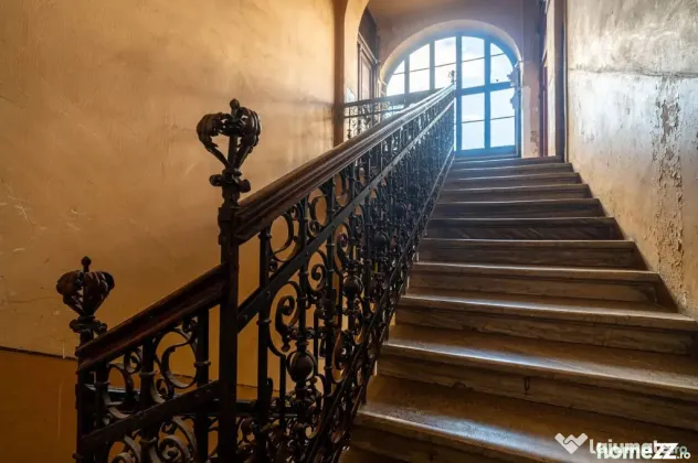 Închiriere apartament ultracentral cu parcare privată |... - Arad (Arad)