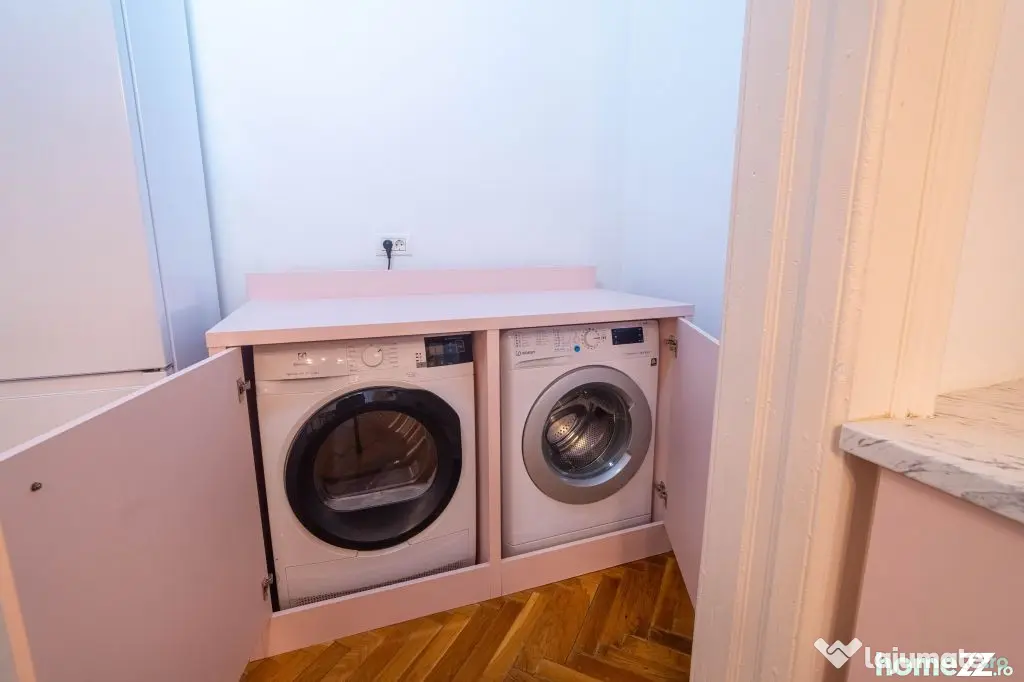 Închiriere apartament ultracentral cu parcare privată |... - Arad (Arad)