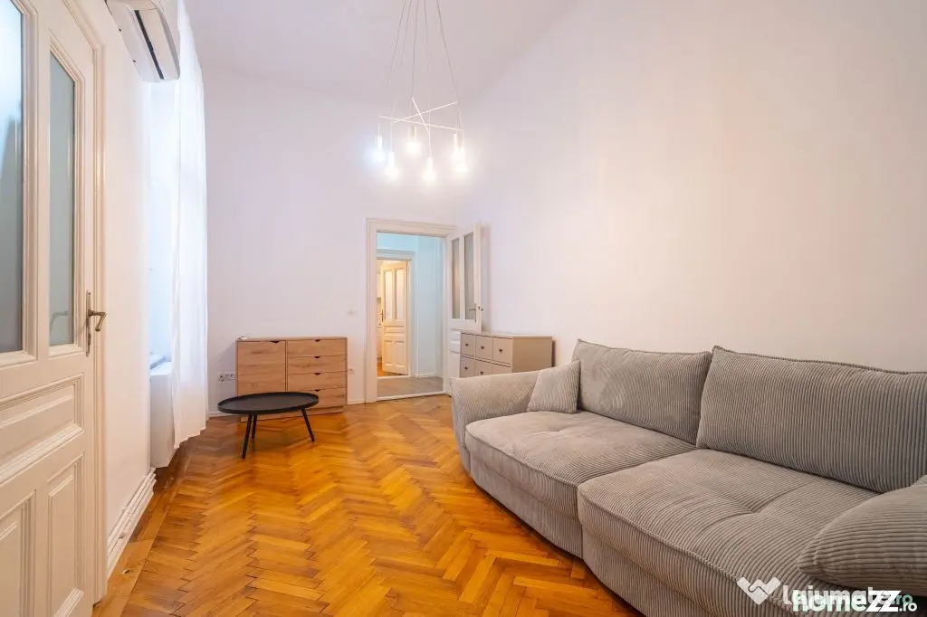 Închiriere apartament ultracentral cu parcare privată |... - Arad (Arad)