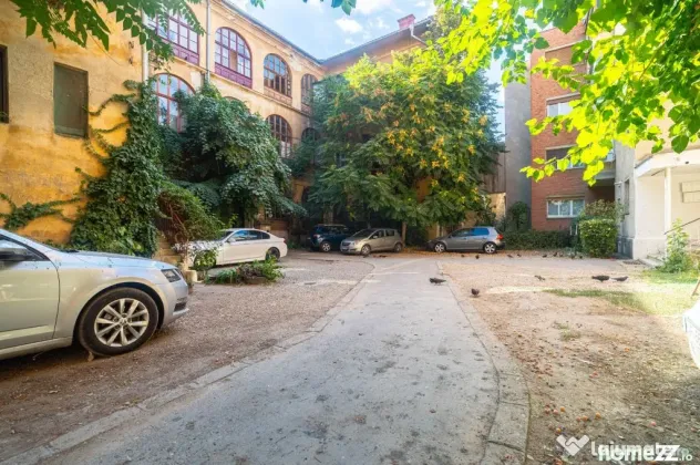 Închiriere apartament ultracentral cu parcare privată |... - Arad (Arad)