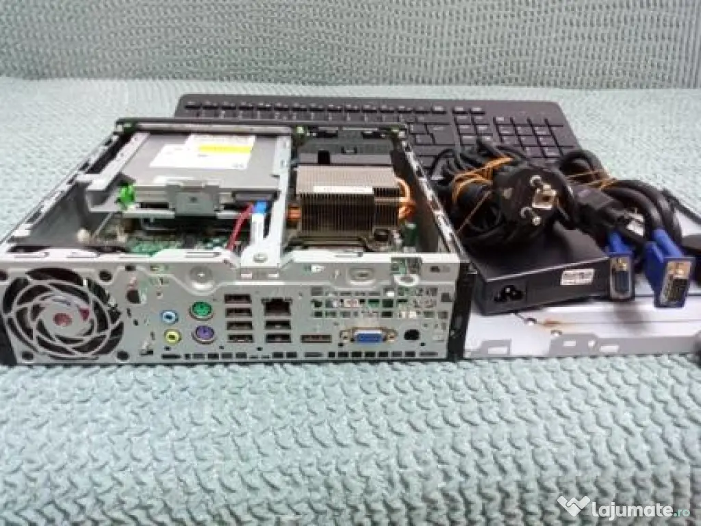 Mini Desktop HP robust și performant/pachet