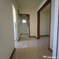 Apartament 2 camere PROPIETAR Malu Rosu 56.000 