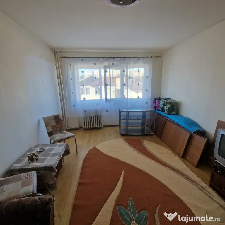 Apartament 2 camere PROPIETAR Malu Rosu 56.000
