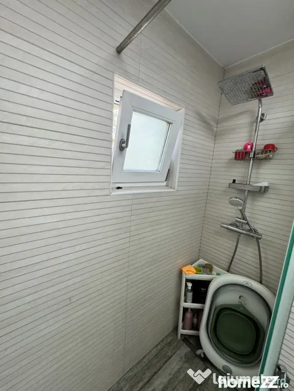 Apartament 3 camere | decomandat | 64 mp | zona Electroputer - Craiova (Dolj)