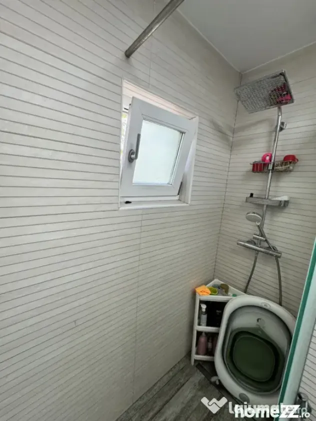 Apartament 3 camere | decomandat | 64 mp | zona Electroputer - Craiova (Dolj)