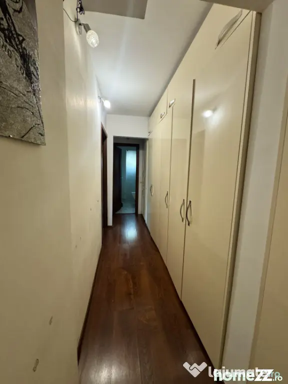 Apartament 3 camere | decomandat | 64 mp | zona Electroputer - Craiova (Dolj)