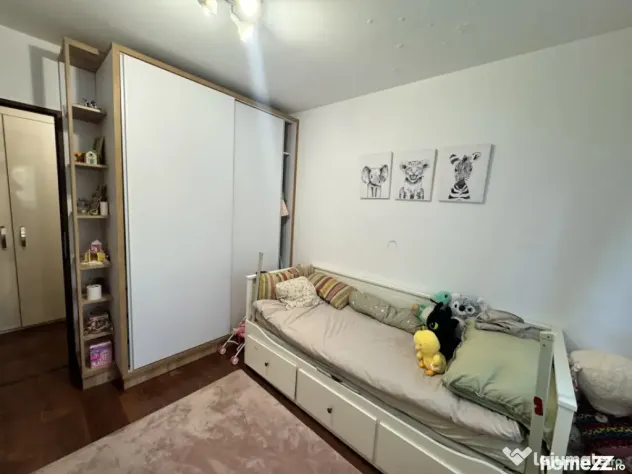 Apartament 3 camere | decomandat | 64 mp | zona Electroputer - Craiova (Dolj)