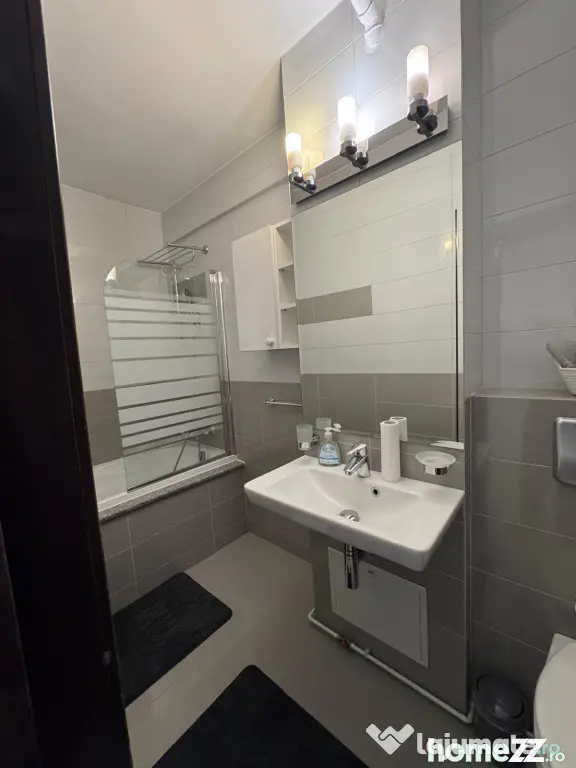 Apartament 3 camere centru Zăvoi - Ramnicu Valcea (Valcea)