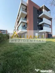 APARTAMENT 4 CAMERE DE VÂNZARE CU CURTE DE 279 MP