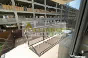 Apartament cu 200 mp TEREN - Mobilat si utilat -Metrou Be... 