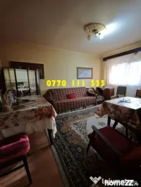 - Apartament 2 camere, confort 1 decomandat, zona Vidin. 