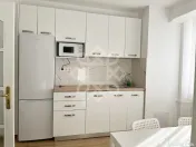 Apartament cu 4 camere de inchiriat ultracentral in Oradea