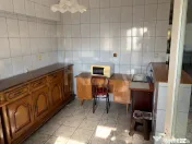 4 camere Cimitirul Armenesc decomandat, an 1981, 95 mp 