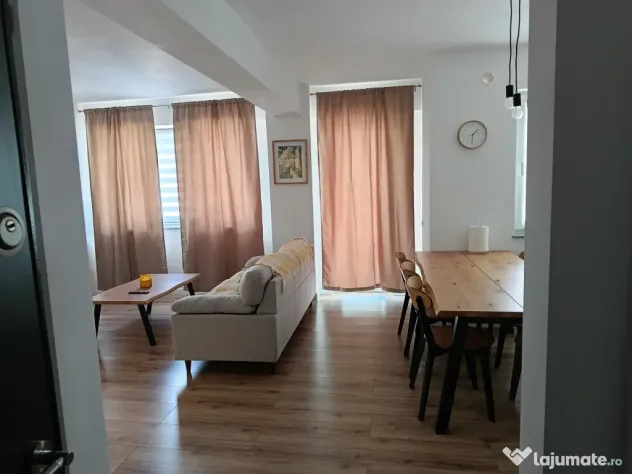 Apartament 3 camere Gura Humorului