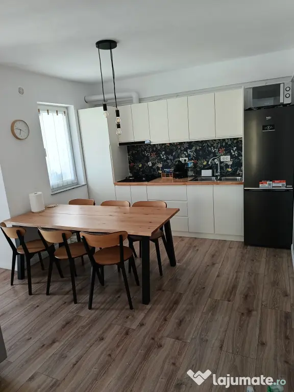 Apartament 3 camere Gura Humorului