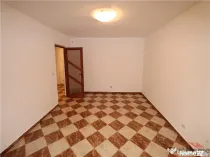 Birouri / Spatiu de inchiriat, zona Alexandru Vlahuta.