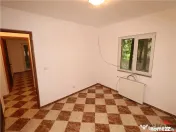 Birouri / Spatiu de inchiriat, zona Alexandru Vlahuta.