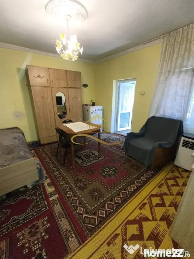 Casă în oraș – Cartier Șerbănești, Bacău - Bacau (Bacau)