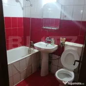 Garsoniera, etaj 1, Comuna din Paris