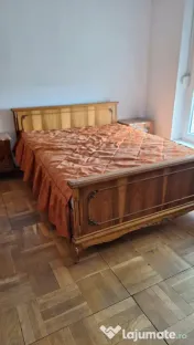 Vând dormitor complet în stil clasic/vintage, stil Baroc-Rococo, din 8 piese.