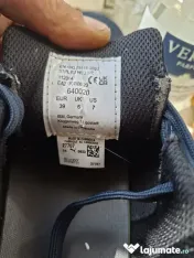 Vând adidași cu protecție metalica