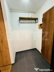 Garsoniera moderna de vanzare in Tractorul, Brasov – renov
