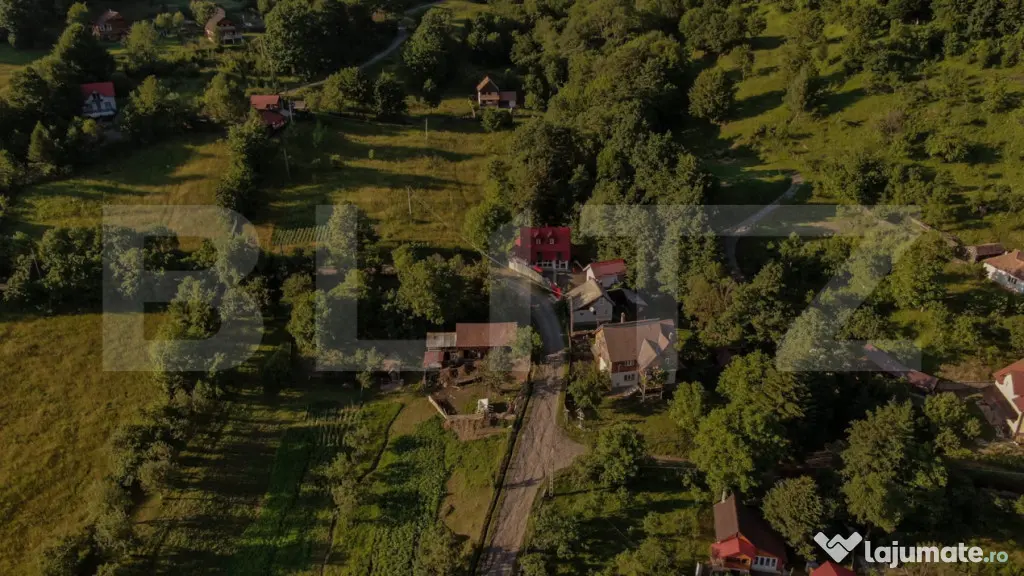 Casă de vacanță, situată în zona Valea Regilor – Gurg - Zimti (Mures)