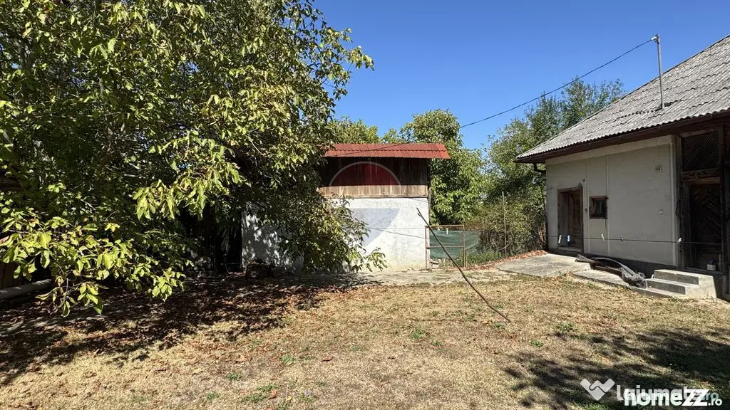De vanzare locatie la 35.000 euro CASA + SURA - Fersig (Maramures)