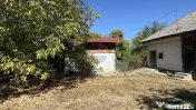 De vanzare locatie la 35.000 euro CASA + SURA 