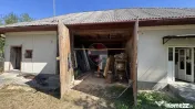 De vanzare locatie la 35.000 euro CASA + SURA 