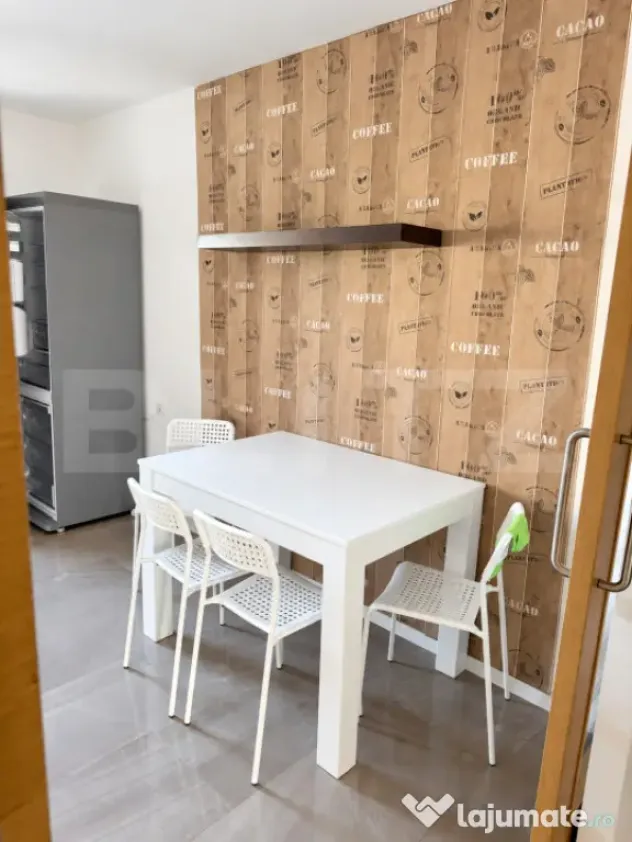 Apartament 3 camere, 64 mp, etaj 3 – ultracentral, mobilat - Dej (Cluj)