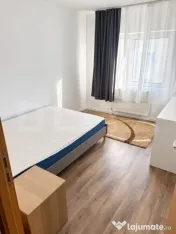 Apartament 3 camere, 64 mp, etaj 3 – ultracentral, mobilat 