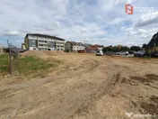 Oportunitate de investitie: Teren intravilan de bloc, Calea