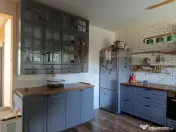 Casa individuala, 4 camere, 120mp, curte de 380mp 