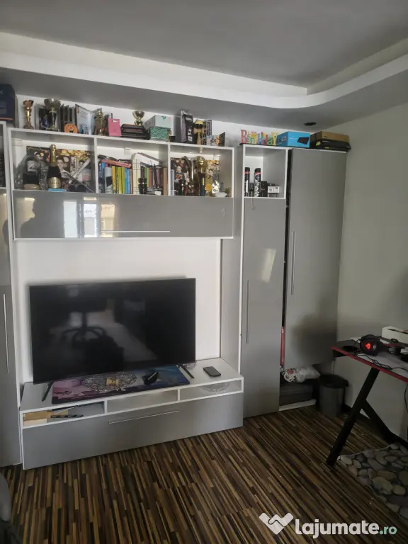 Apartament 2 camere decomandat, zona Vidin, etaj 3. - Braila (Braila)