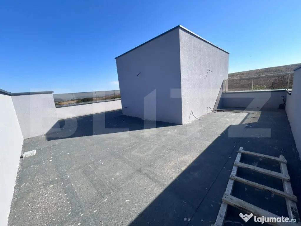 Casa de 214 mp, teren 458 mp, cu Vedere Panoramică în Dezm - Cluj-Napoca (Cluj)