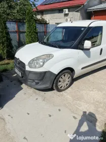 vând fiat doblo