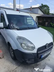 Vând Fiat doblo 